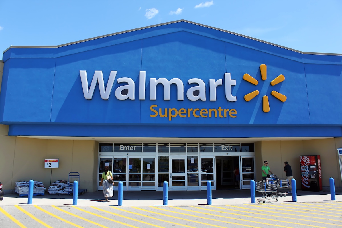 Walmart superstore exterior